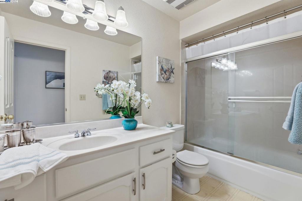 SPRINGTOWN - Residential