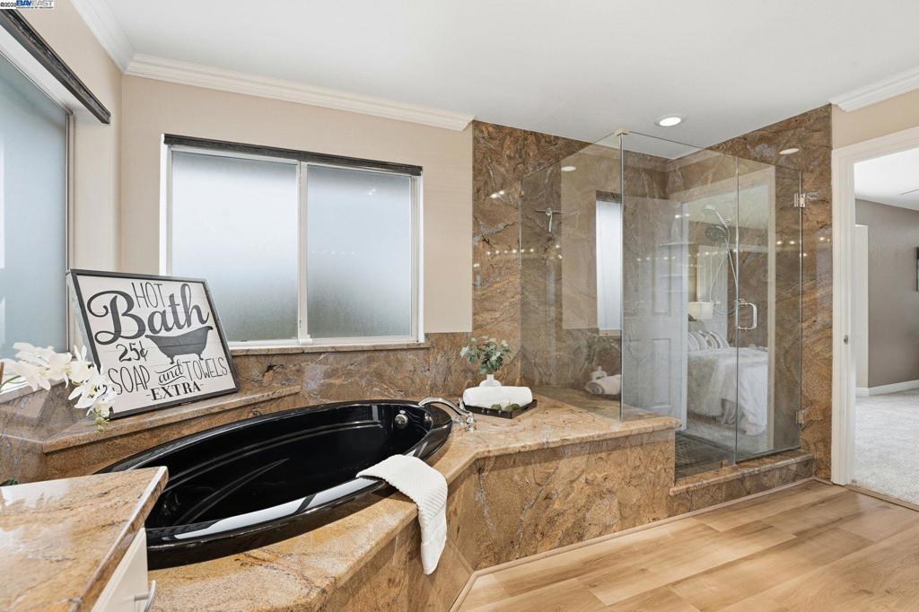 SPRINGTOWN - Residential