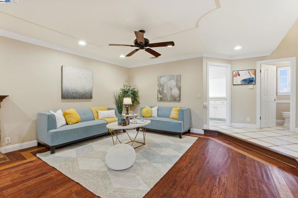 SPRINGTOWN - Residential