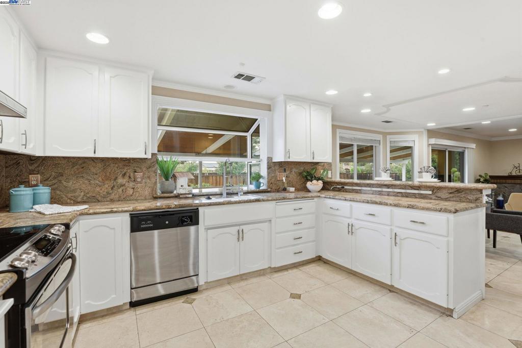 SPRINGTOWN - Residential