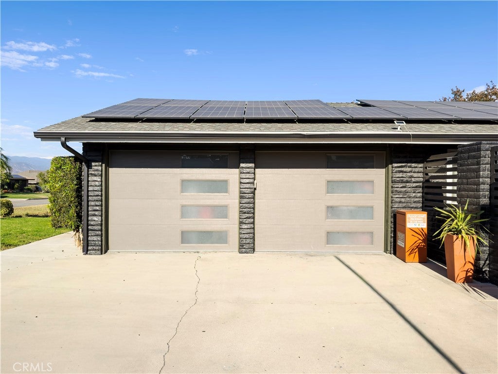5602 Sycamore