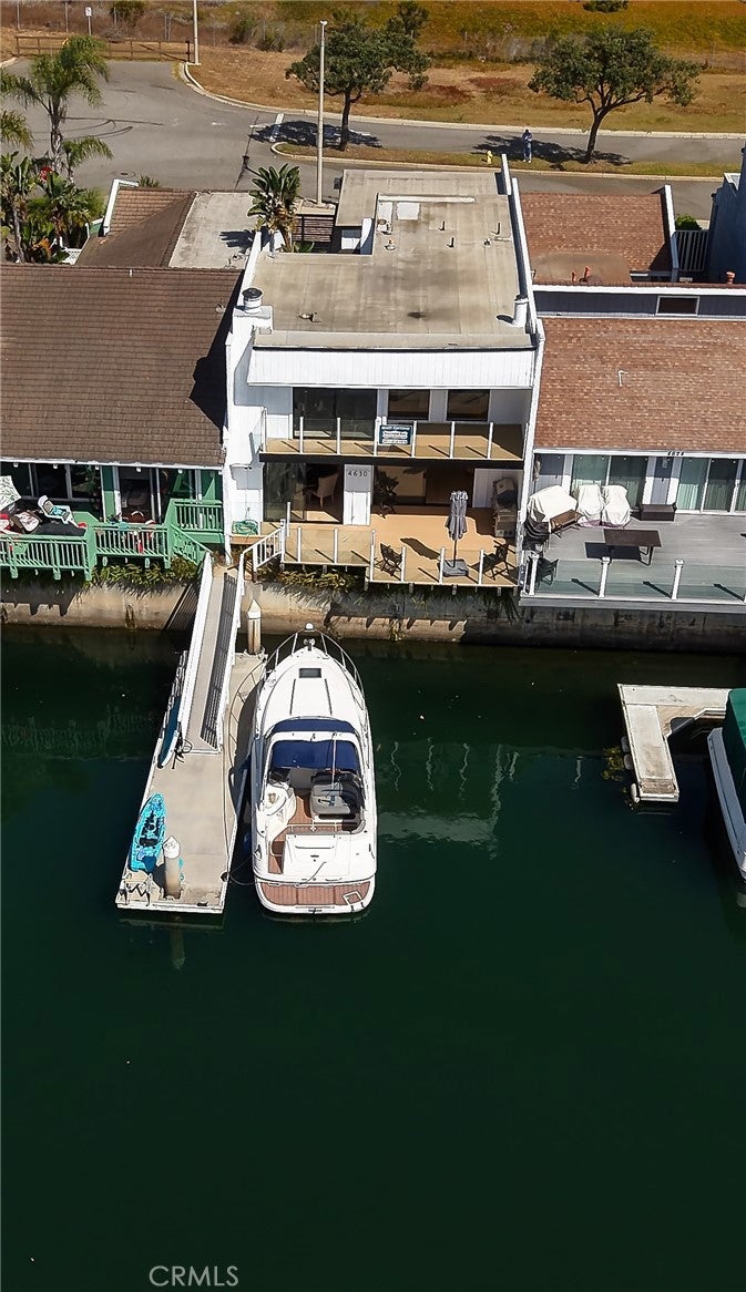 4630 Eastbourne Bay