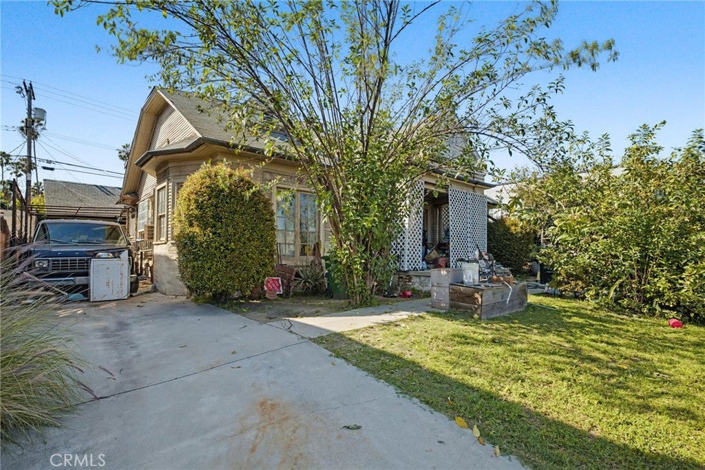 773 N Alexandria Avenue