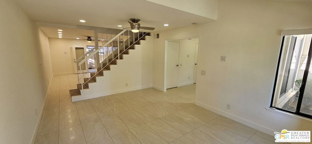 Mountain Shadows - Residential