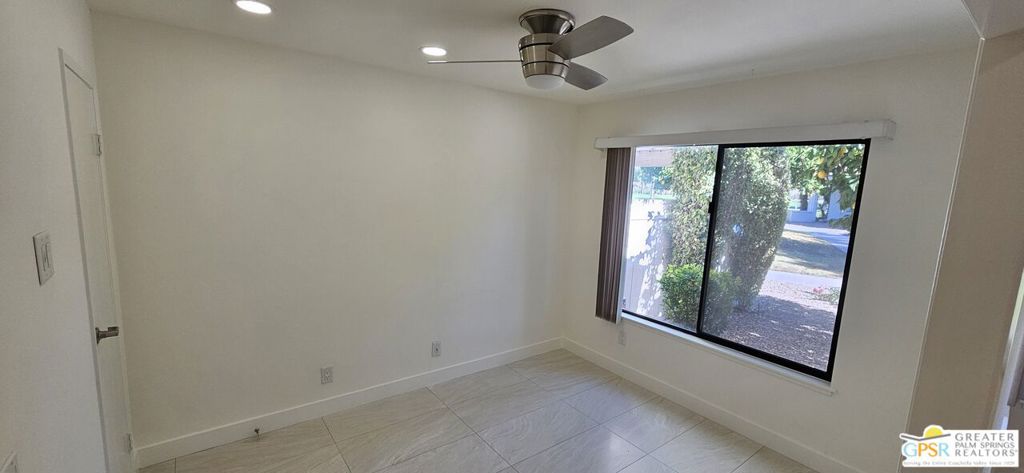 Mountain Shadows - Residential