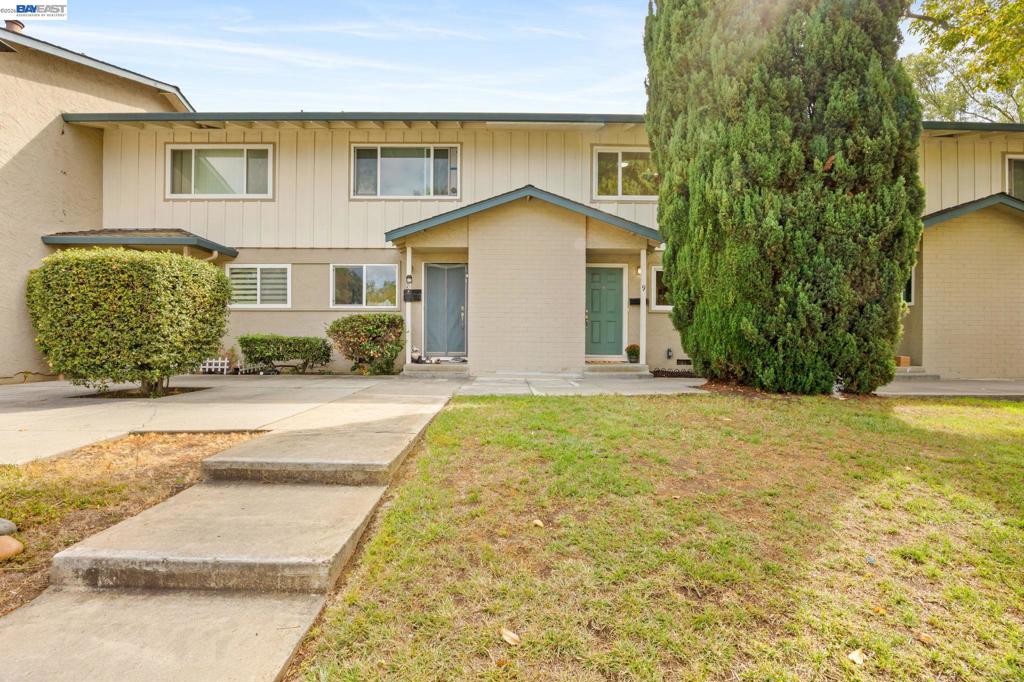 7070 Rainbow Dr 9