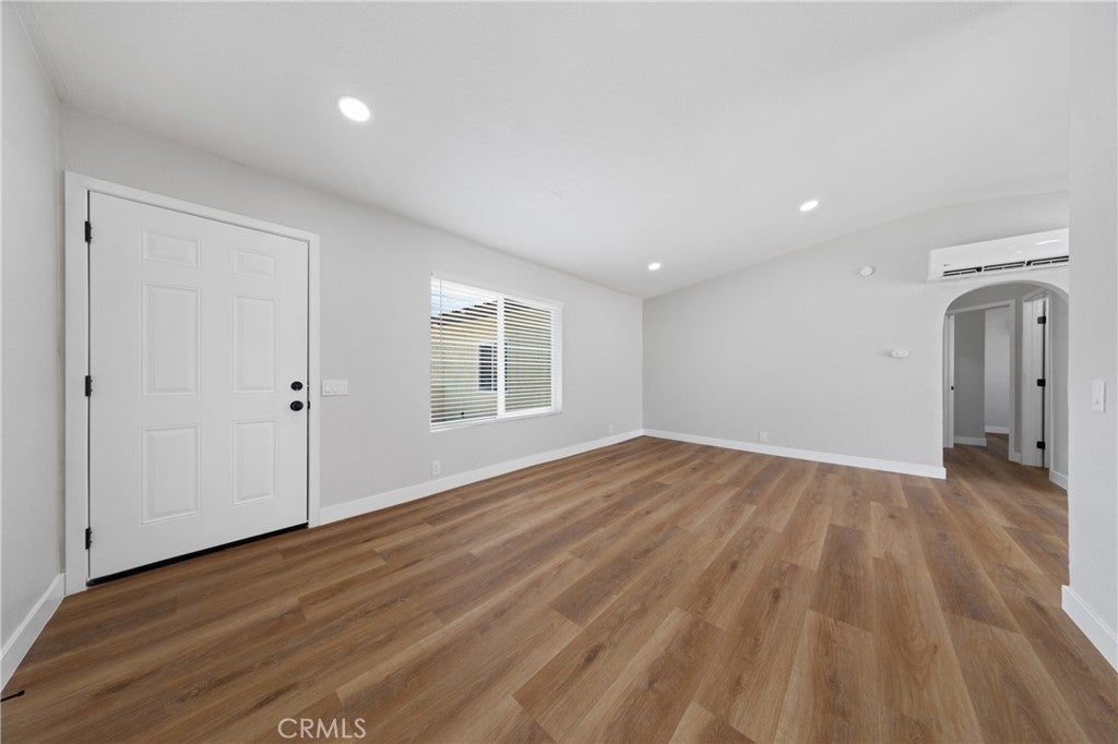 152 E Sage Avenue