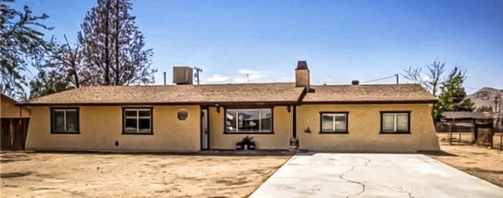 AVAILABLE! Welcome to the High Desert! This 5 bedroom 2 Bath home sits on almost 1/2 acre of land. All bedrooms are a good size. Kitchen has plenty of cabinet space for storage. Laundry room is inside the home and has its own area. The home is well taken care of and perfect for a large family to enjoy.