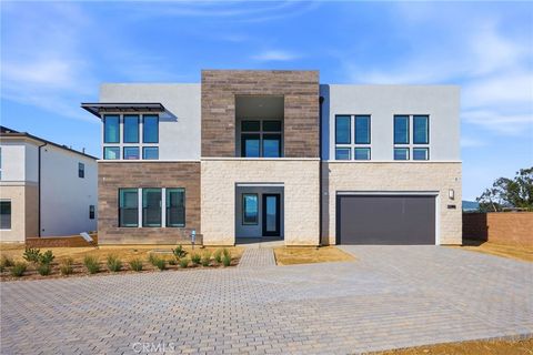 22801 Seaqua Circle Chatsworth CA 91311