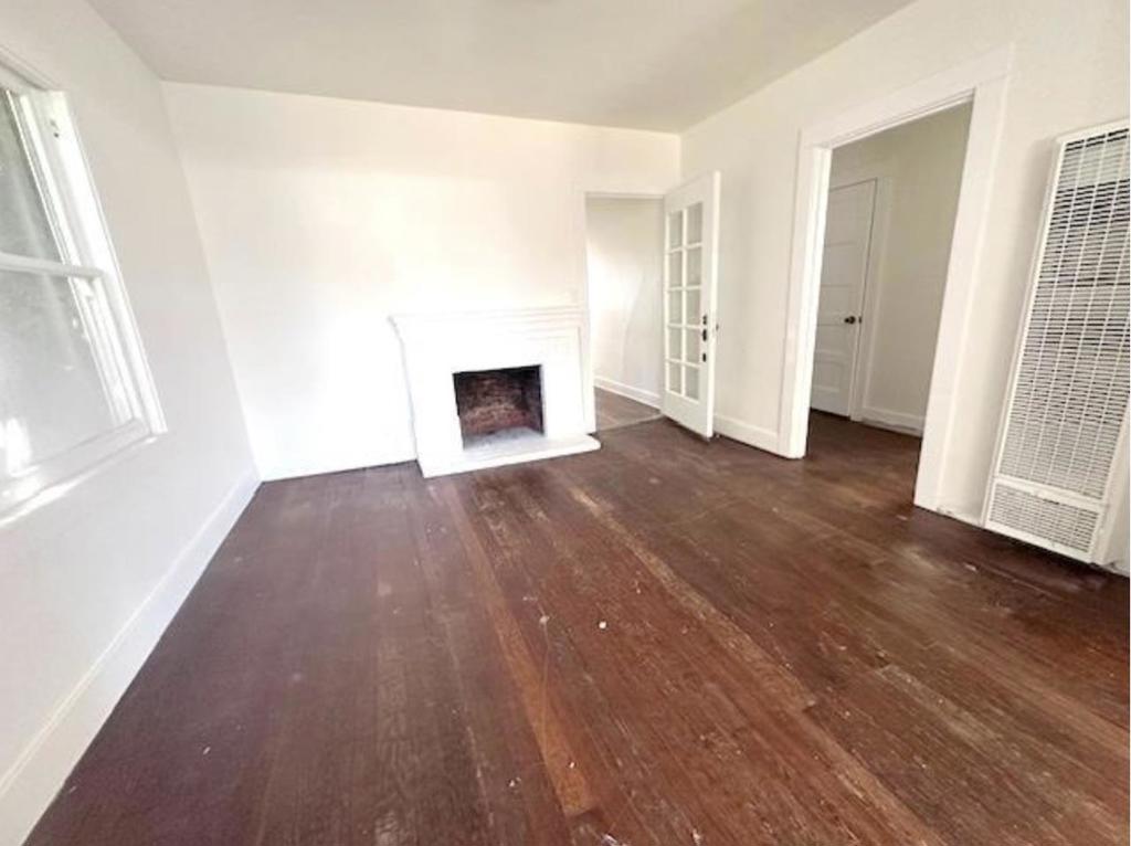 453 Grand Avenue