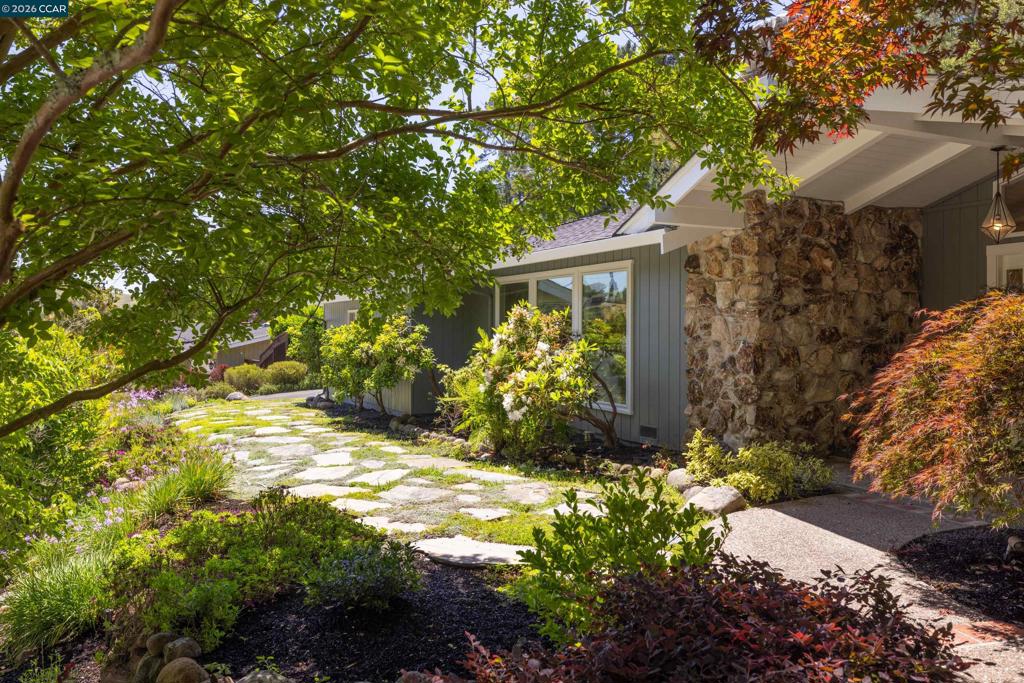 59 Lynwood Pl