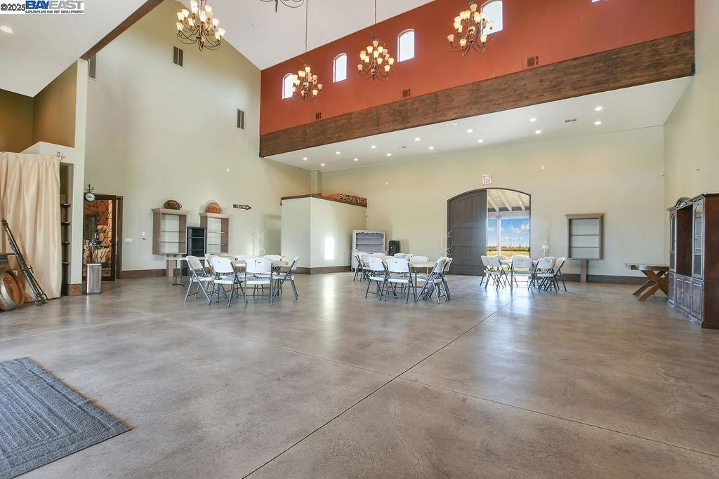 8091 Balfour Rd