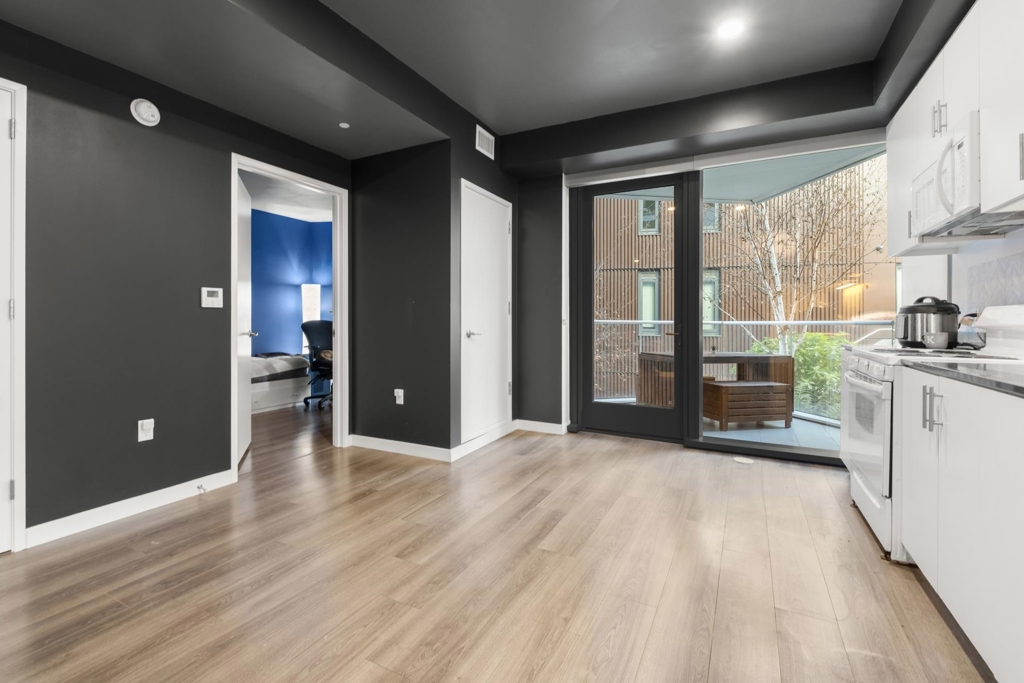 280 Spear St. 2B