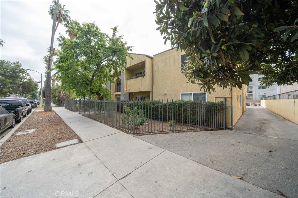 14814 Erwin Street