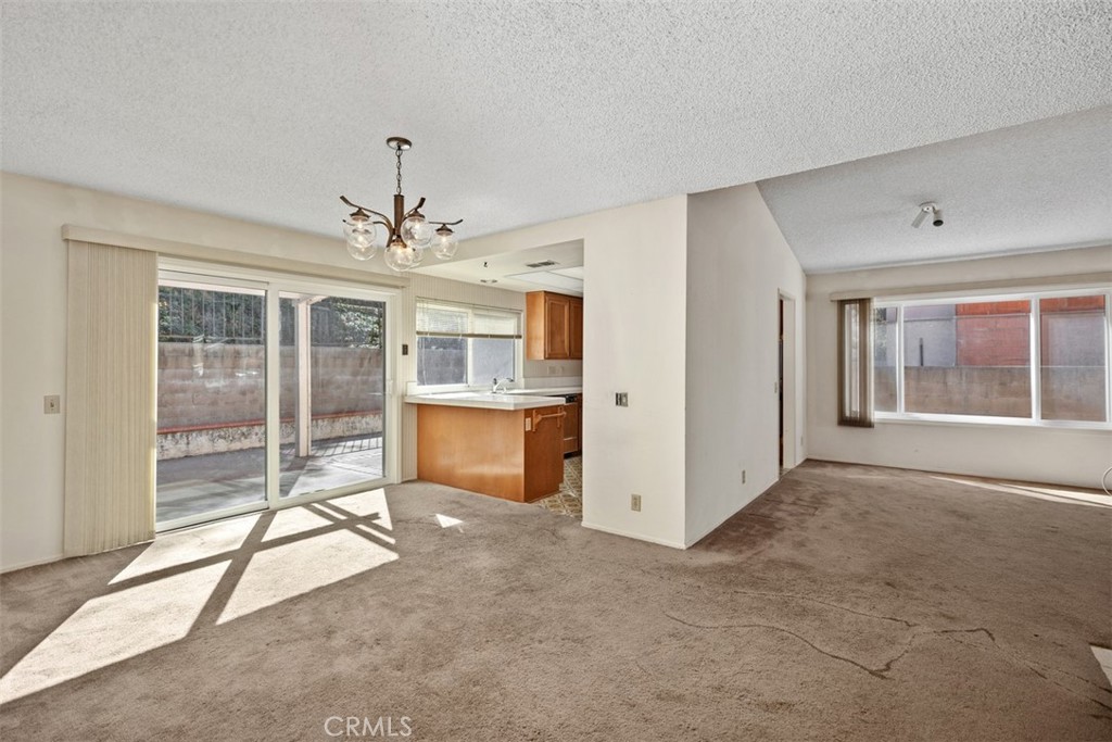 Creekside (CR) - Residential