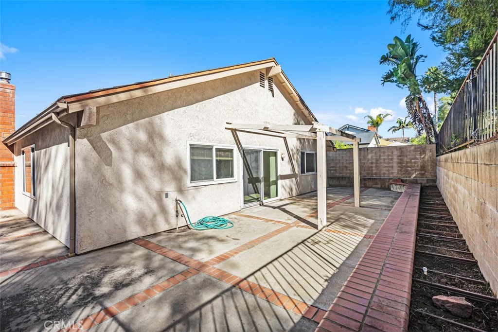 Creekside (CR) - Residential