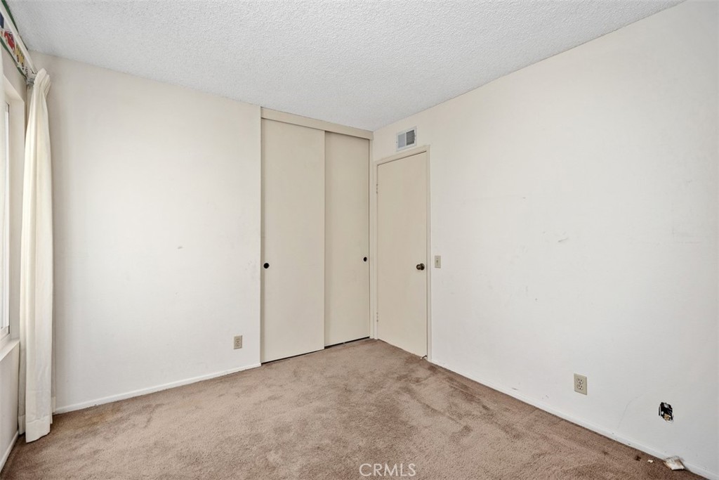 Creekside (CR) - Residential