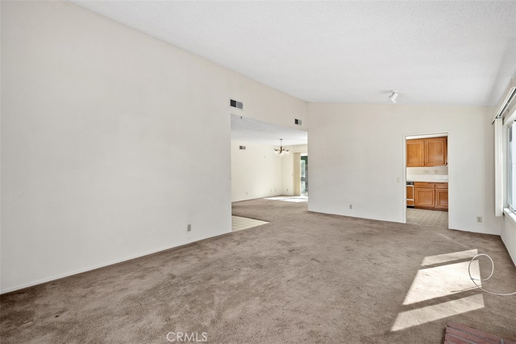 Creekside (CR) - Residential