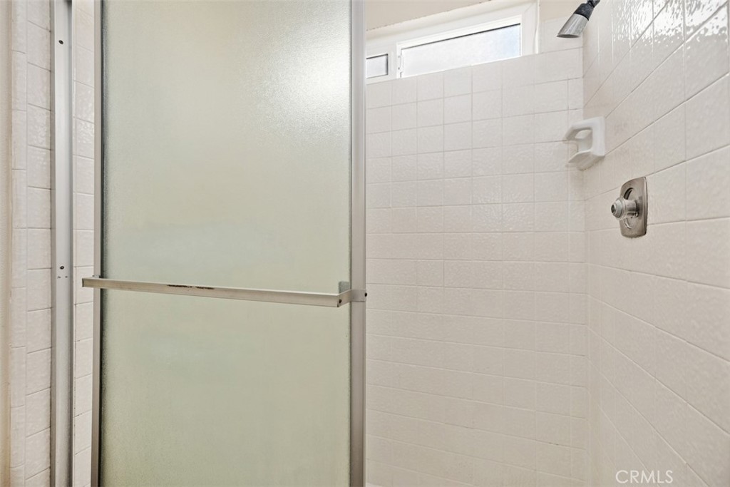 Creekside (CR) - Residential