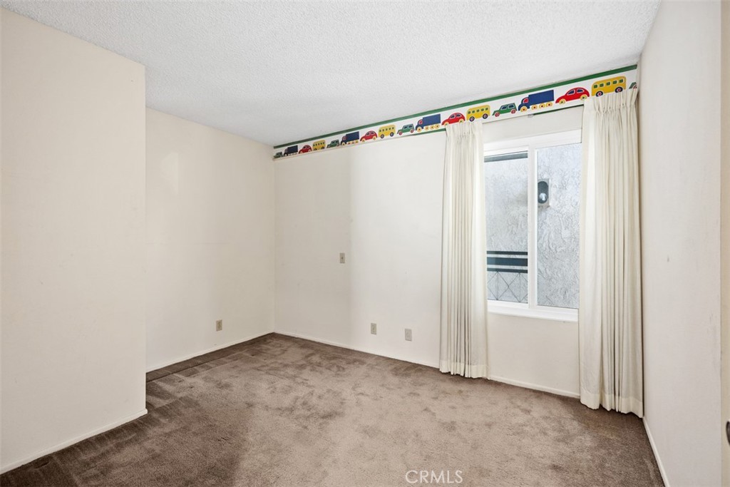 Creekside (CR) - Residential