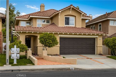 55 Montecilo Lake Forest CA 92610