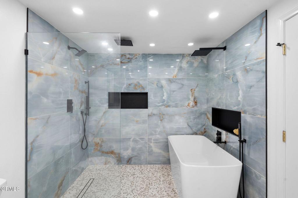 Mandalay Bay 3 - 190403 - Residential