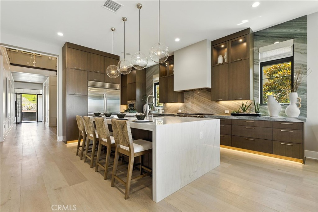 453 Promontory