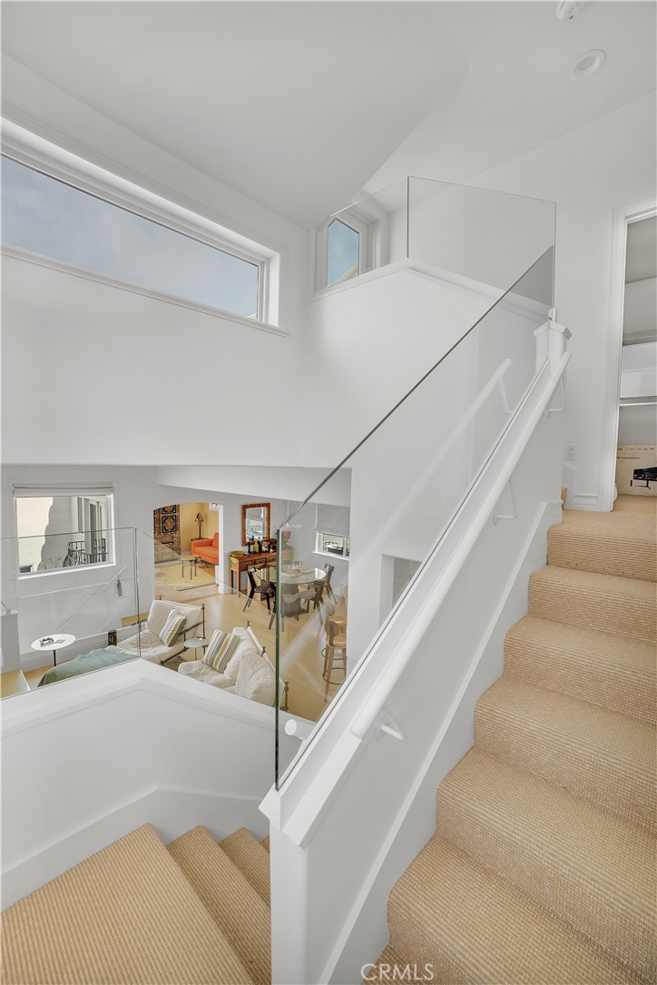 Corona del Mar South of PCH (CDMS) - Residential Lease