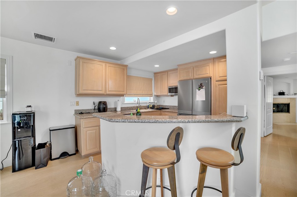 Corona del Mar South of PCH (CDMS) - Residential Lease