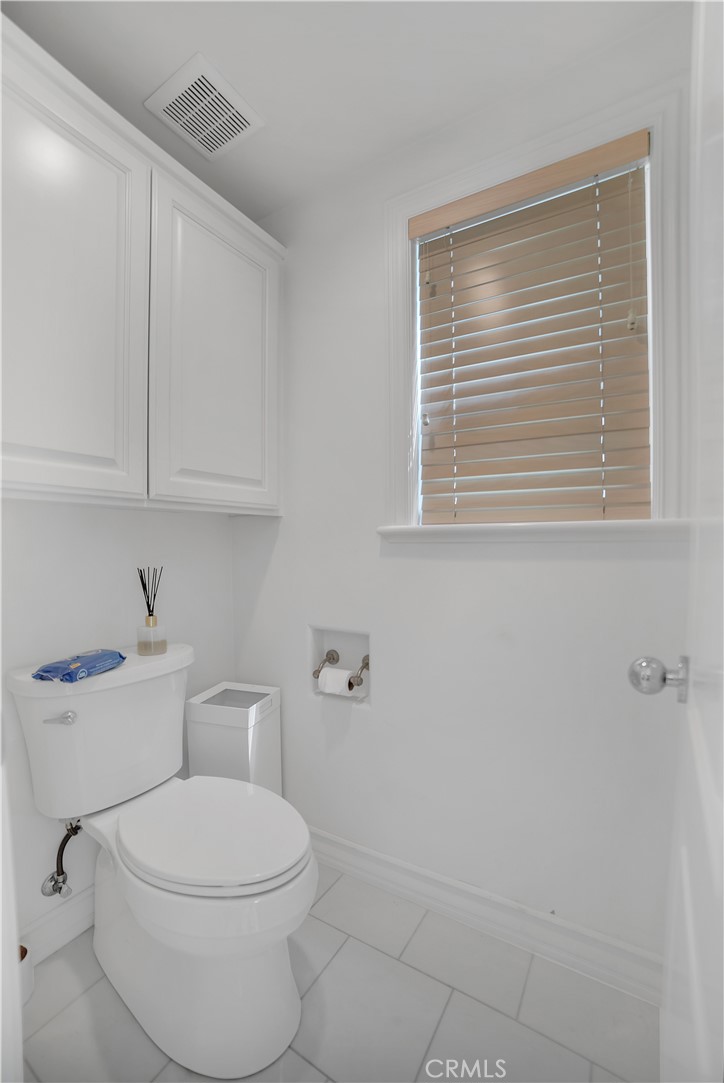 Corona del Mar South of PCH (CDMS) - Residential Lease