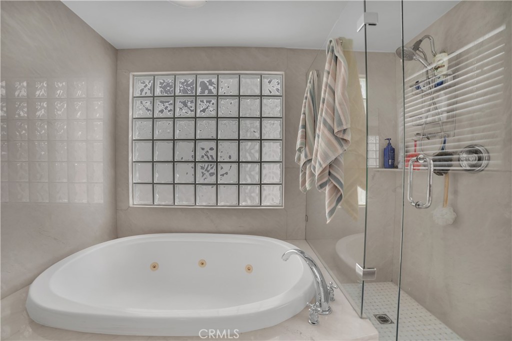 Corona del Mar South of PCH (CDMS) - Residential Lease