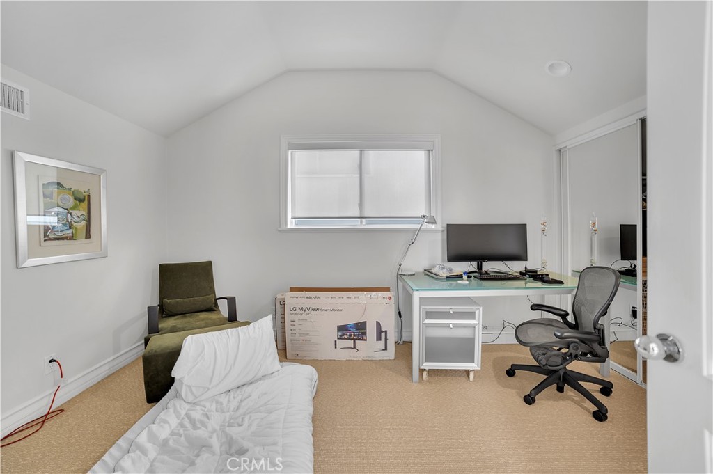 Corona del Mar South of PCH (CDMS) - Residential Lease