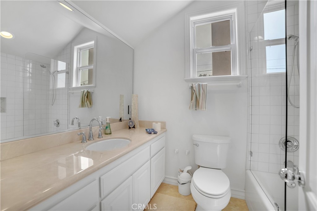 Corona del Mar South of PCH (CDMS) - Residential Lease