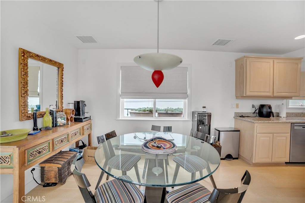 Corona del Mar South of PCH (CDMS) - Residential Lease