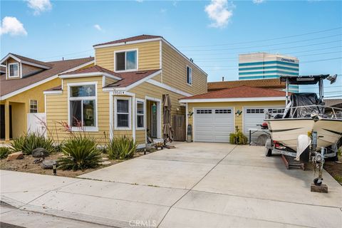 Photo of 14041 B, Huntington Beach, CA 92647 (MLS # PW26119492)