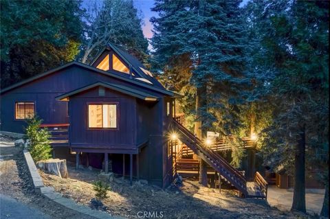 764 Fern Road Lake Arrowhead CA 92385