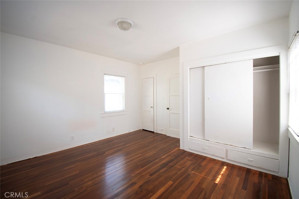 Floral Park Adjacent - Residential Income