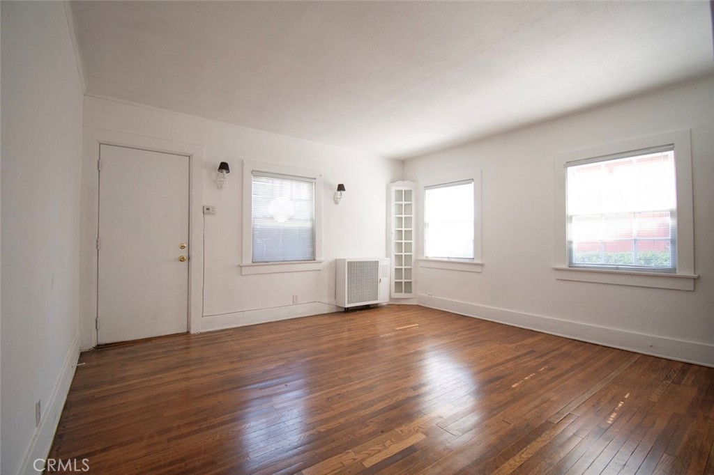 Floral Park Adjacent - Residential Income