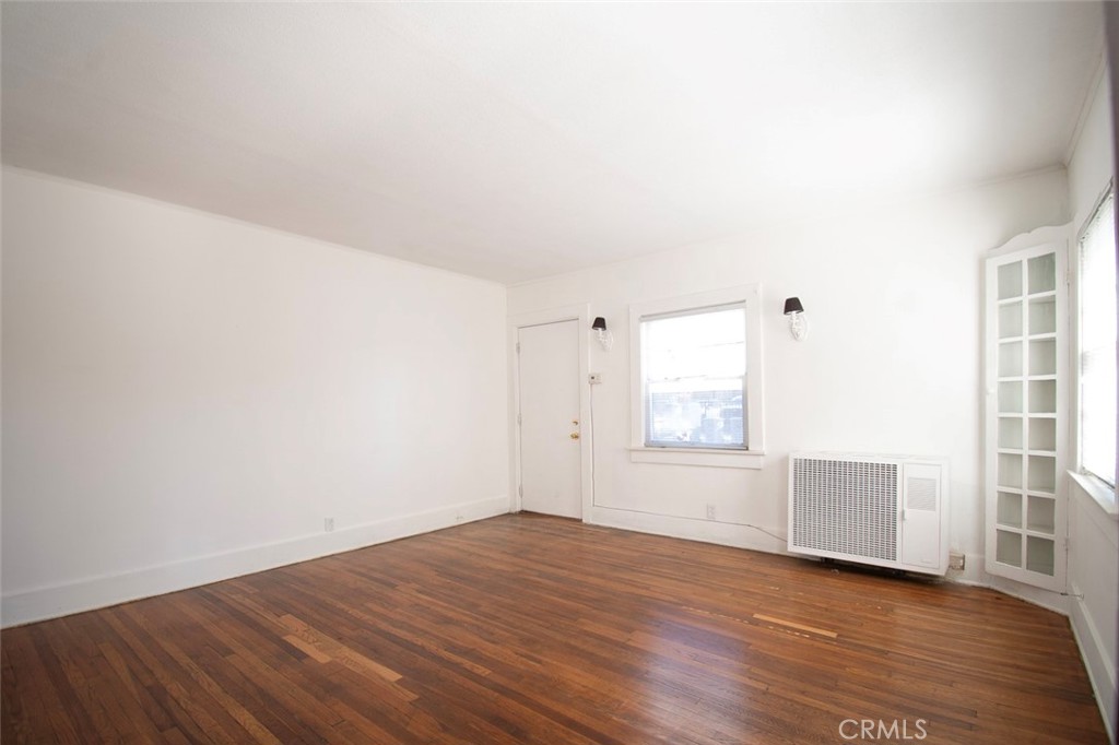 Floral Park Adjacent - Residential Income