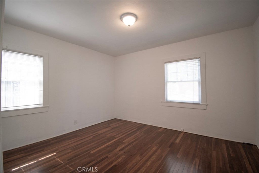 Floral Park Adjacent - Residential Income