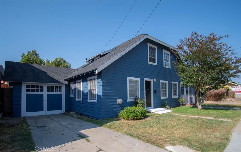 207 W Buffalo Avenue
