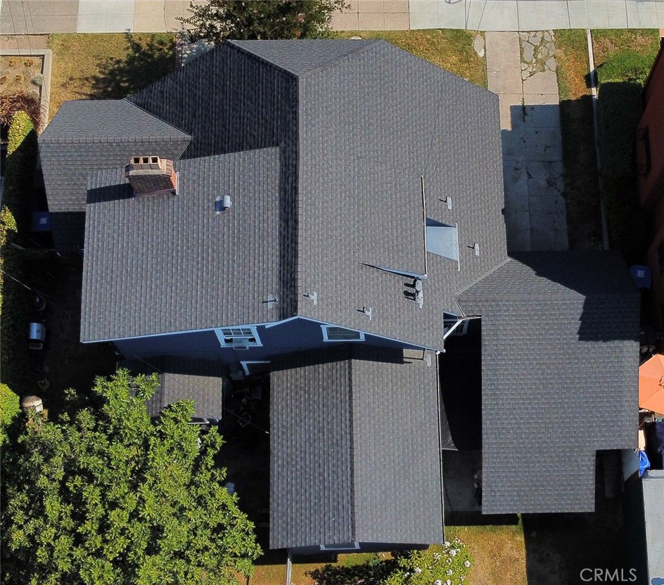 Floral Park Adjacent - Residential Income