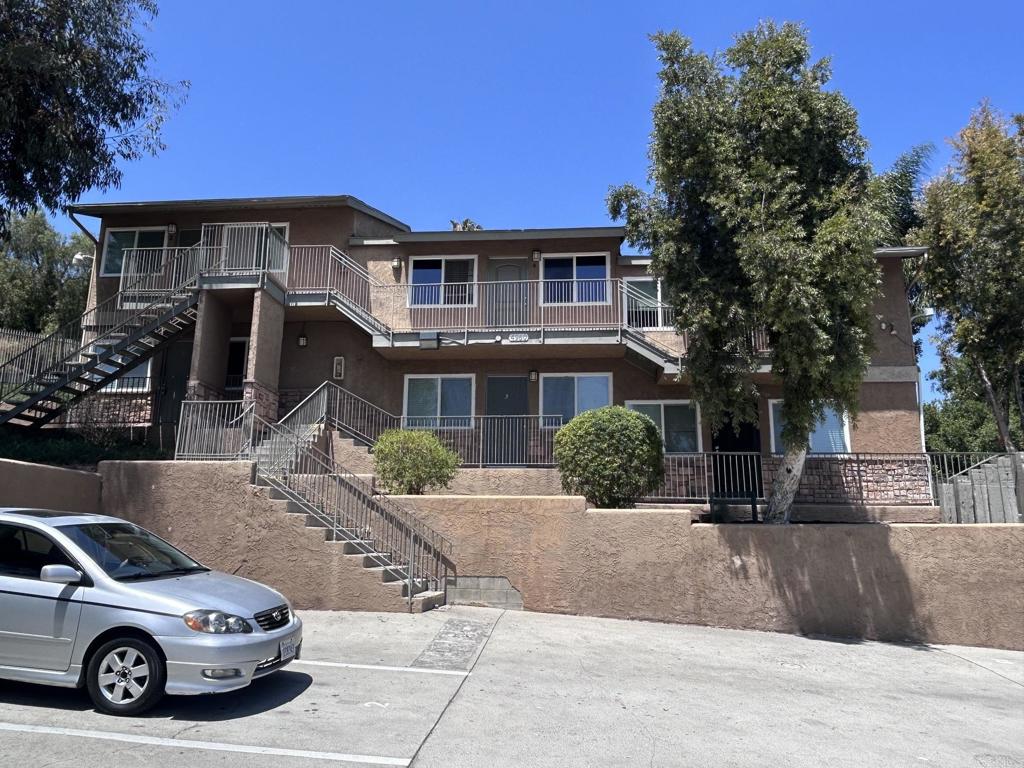 4960 70 Auburn Drive