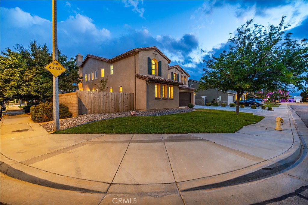 5816 W Avenue K-14