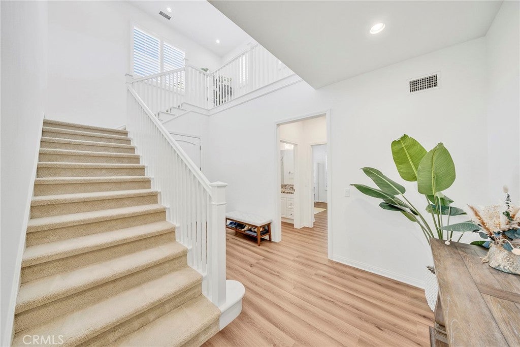 104 Beechmont, Irvine CA 92620 - Photo 8