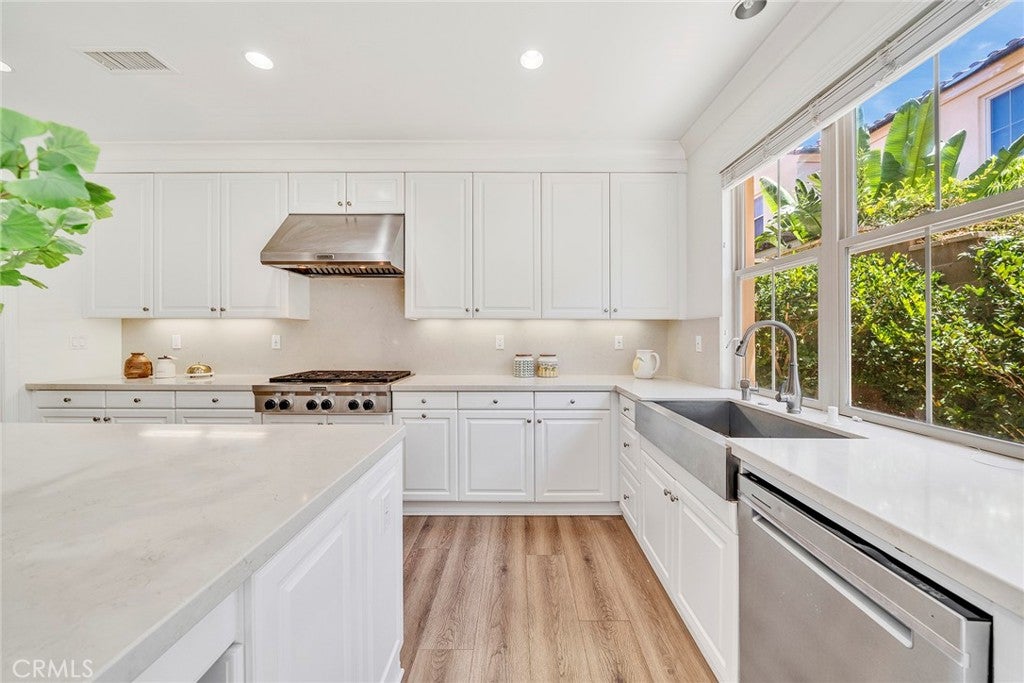 104 Beechmont, Irvine CA 92620 - Photo 21