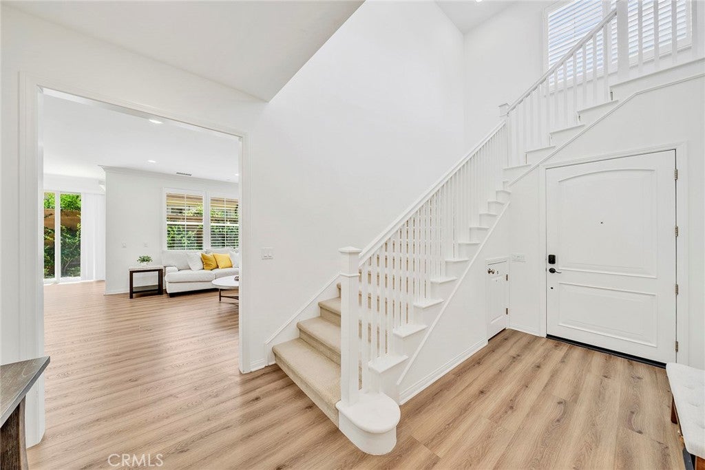 104 Beechmont, Irvine CA 92620 - Photo 6