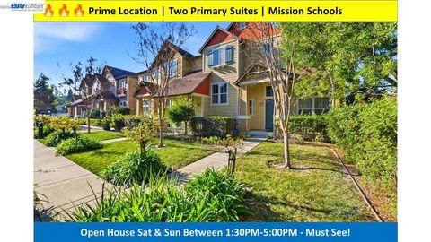 Photo of 43220 Giovanni Terrace, Fremont, CA 94539 (MLS # 41126195)