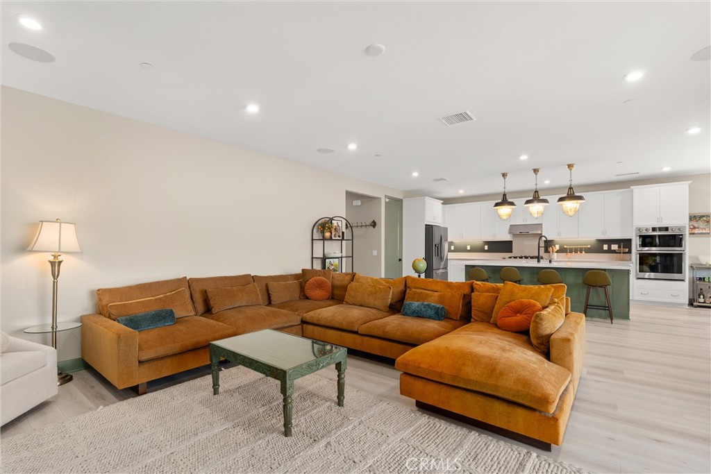 Dahlia (DHLA) - Residential