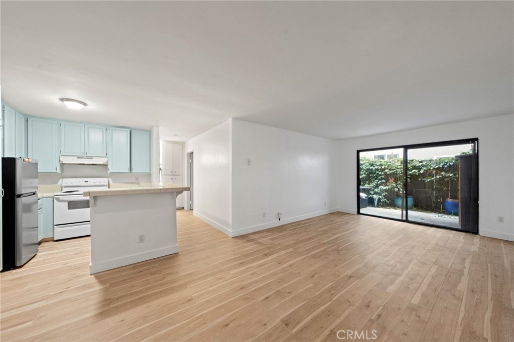 4647 Pico Street 101